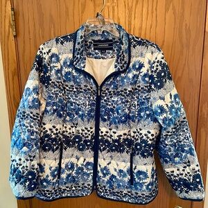 LANDS END quilted jacket.  Size 2X petite.  Worn only once.  Lined.